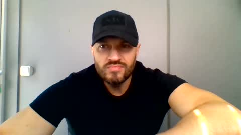 Snapshot of titan_heart chatting on 07.23.26 titan_heart online show from 07.23.26