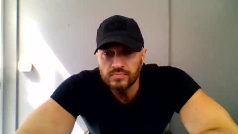 Snapshot of titan_heart chatting on 07.28.26 titan_heart online show from 07.28.26