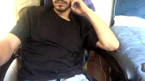 Snapshot of titanenh chatting on 12.04.25 Titan online show from 12.04.25