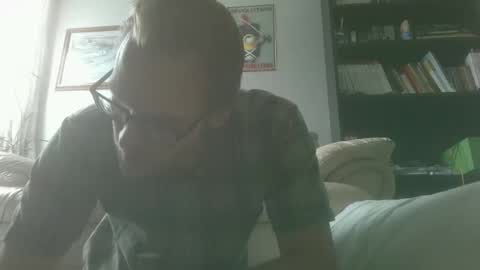 Snapshot of titlovercums chatting on 12.15.25 titlovercums online show from 12.15.25