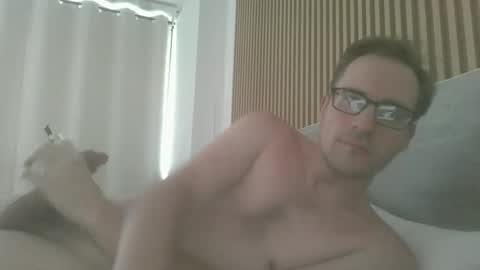 titlovercums online show from 04.25.26