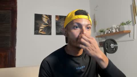 Snapshot of titobell10 chatting on 04.01.26 titobell10 online show from 04.01.26