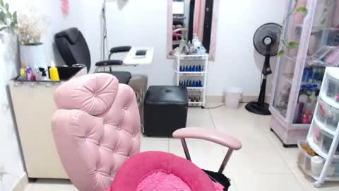 DIVA online show from 05.04.26