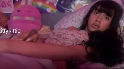 Snapshot of tittykittie chatting on 01.16.26 HOTTIE4U online show from 01.16.26