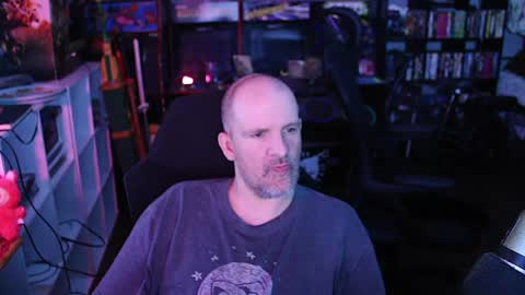 TK Maconn online show from 05.05.26