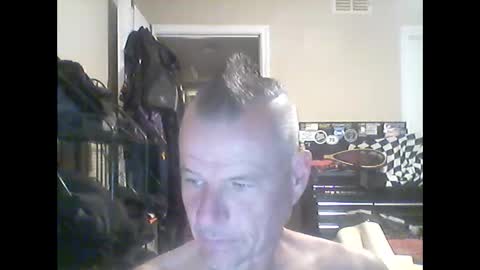 Snapshot of tnash24 chatting on 12.15.25 tx46m online show from 12.15.25