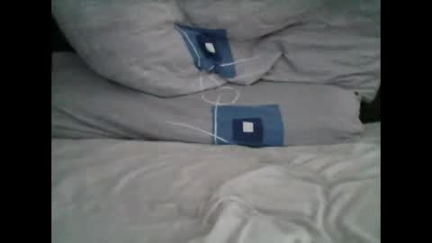 Snapshot of tobi33333 chatting on 01.02.25 Tobi online show from 01.02.25