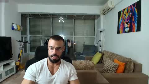 Snapshot of todd_dantes chatting on 12.04.25 Todd online show from 12.04.25