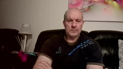 Snapshot of toerag69 chatting on 11.20.25 toerag69 online show from 11.20.25