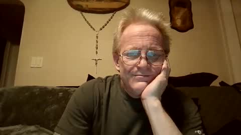 Snapshot of tokenless_boner chatting on 01.13.26 tokenless_boner online show from 01.13.26