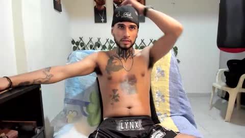 Snapshot of tokio_master chatting on 11.24.25 Tokyo Master online show from 11.24.25