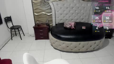 toky         online show from 12.03.24