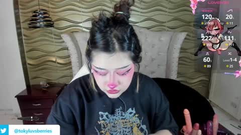 toky         online show from 12.09.24