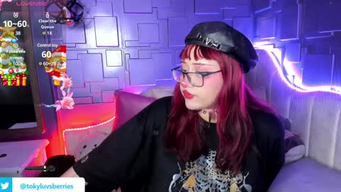 toky         online show from 12.30.24