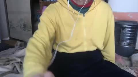 Snapshot of tokyo2024 chatting on 02.09.25 small man online show from 02.09.25