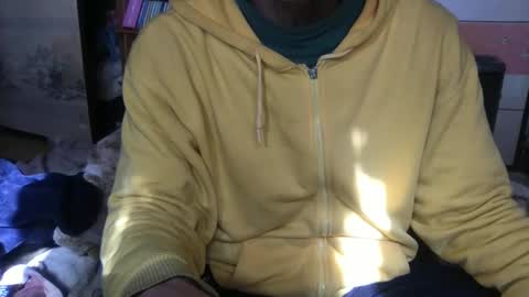 Snapshot of tokyo2024 chatting on 02.12.25 small man online show from 02.12.25