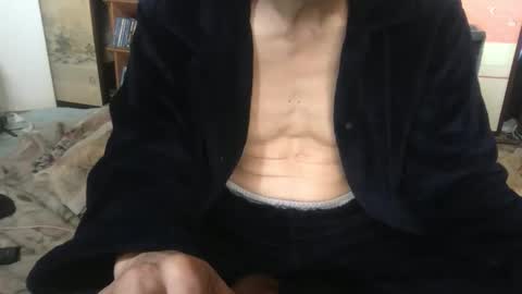 Snapshot of tokyo2024 chatting on 02.05.26 small man online show from 02.05.26