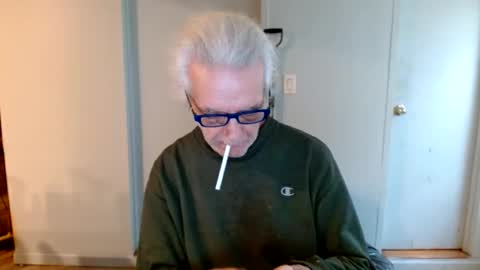 Snapshot of tom112292014 chatting on 01.21.25 tom112292014 online show from 01.21.25