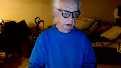 Snapshot of tom112292014 chatting on 10.18.25 tom112292014 online show from 10.18.25