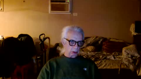 Snapshot of tom112292014 chatting on 11.14.25 tom112292014 online show from 11.14.25