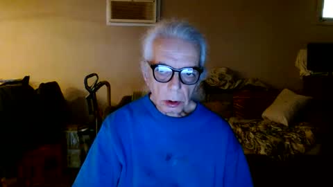 Snapshot of tom112292014 chatting on 11.22.25 tom112292014 online show from 11.22.25