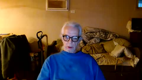 Snapshot of tom112292014 chatting on 11.24.25 tom112292014 online show from 11.24.25