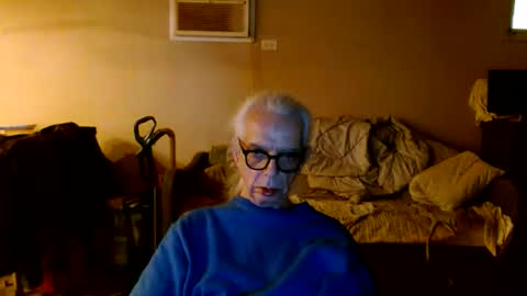 Snapshot of tom112292014 chatting on 11.30.25 tom112292014 online show from 11.30.25