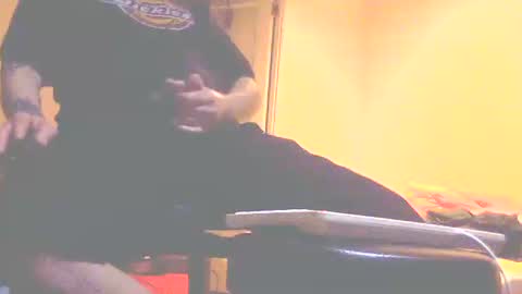 Snapshot of tom3336661984 chatting on 05.01.26 Ymmot online show from 05.01.26