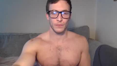 Snapshot of tom90ukx chatting on 02.22.25 tom90ukx online show from 02.22.25