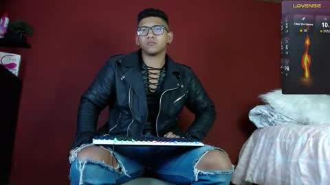 Tom online show from 02.22.25