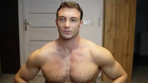 Tom online show from 09.18.25