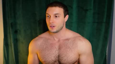 Snapshot of tom_fordd chatting on 03.25.26 Tom online show from 03.25.26