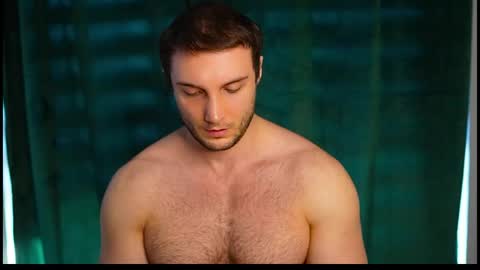 Tom online show from 05.01.26
