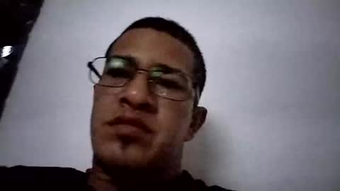 Snapshot of tom_kingfit chatting on 01.26.25 SPORTSFIT29 online show from 01.26.25