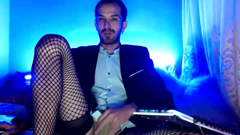 Snapshot of tomas_gerauld chatting on 01.13.25 tomas gerauld. make me happy with 10000 tokens online show from 01.13.25