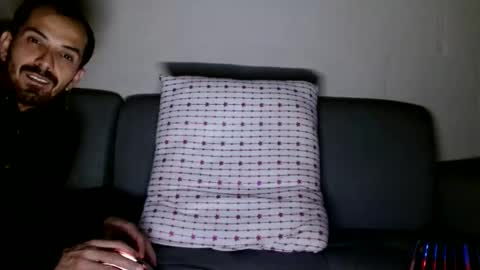 Snapshot of tomas_gerauld chatting on 01.29.25 tomas gerauld. make me happy with 10000 tokens online show from 01.29.25