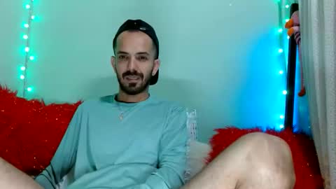 tomas gerauld. make me happy with 10000 tokens online show from 06.10.26