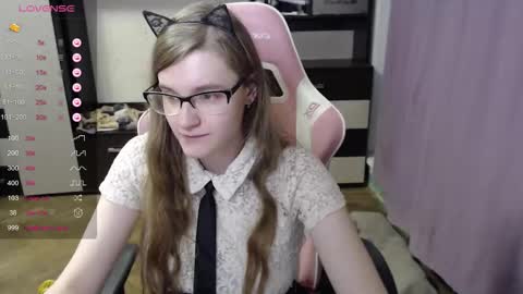 Snapshot of tomato_tease chatting on 12.02.25 tomato_tease online show from 12.02.25