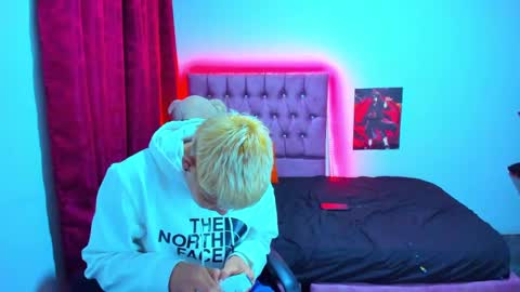 tomboygirl69 online show from 01.25.25