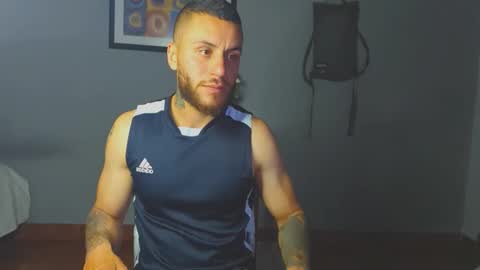 Snapshot of tomdavisxl chatting on 01.18.26 tomDavisXl online show from 01.18.26