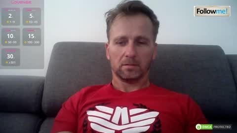 Snapshot of tomhardic chatting on 11.30.25 TOM online show from 11.30.25