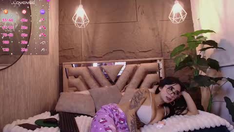 Tomie online show from 03.21.26