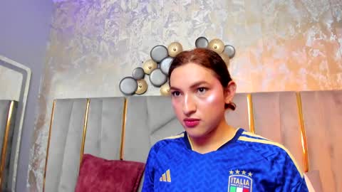   online show from 06.05.26