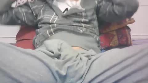 Snapshot of tommaso9046 chatting on 03.01.25 tommaso9046 online show from 03.01.25