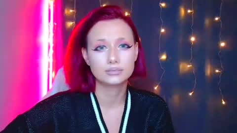 Snapshot of tommioo7 chatting on 12.21.24 Galadriel online show from 12.21.24