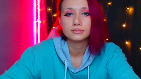 Snapshot of tommioo7 chatting on 12.23.24 Galadriel online show from 12.23.24