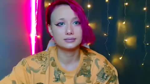 Snapshot of tommioo7 chatting on 12.29.24 Galadriel online show from 12.29.24