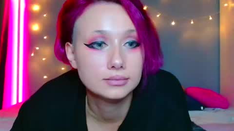 Snapshot of tommioo7 chatting on 12.30.24 Galadriel online show from 12.30.24