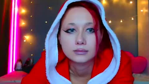 Snapshot of tommioo7 chatting on 01.01.25 Galadriel online show from 01.01.25