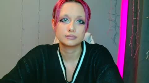 Snapshot of tommioo7 chatting on 01.22.25 Galadriel online show from 01.22.25